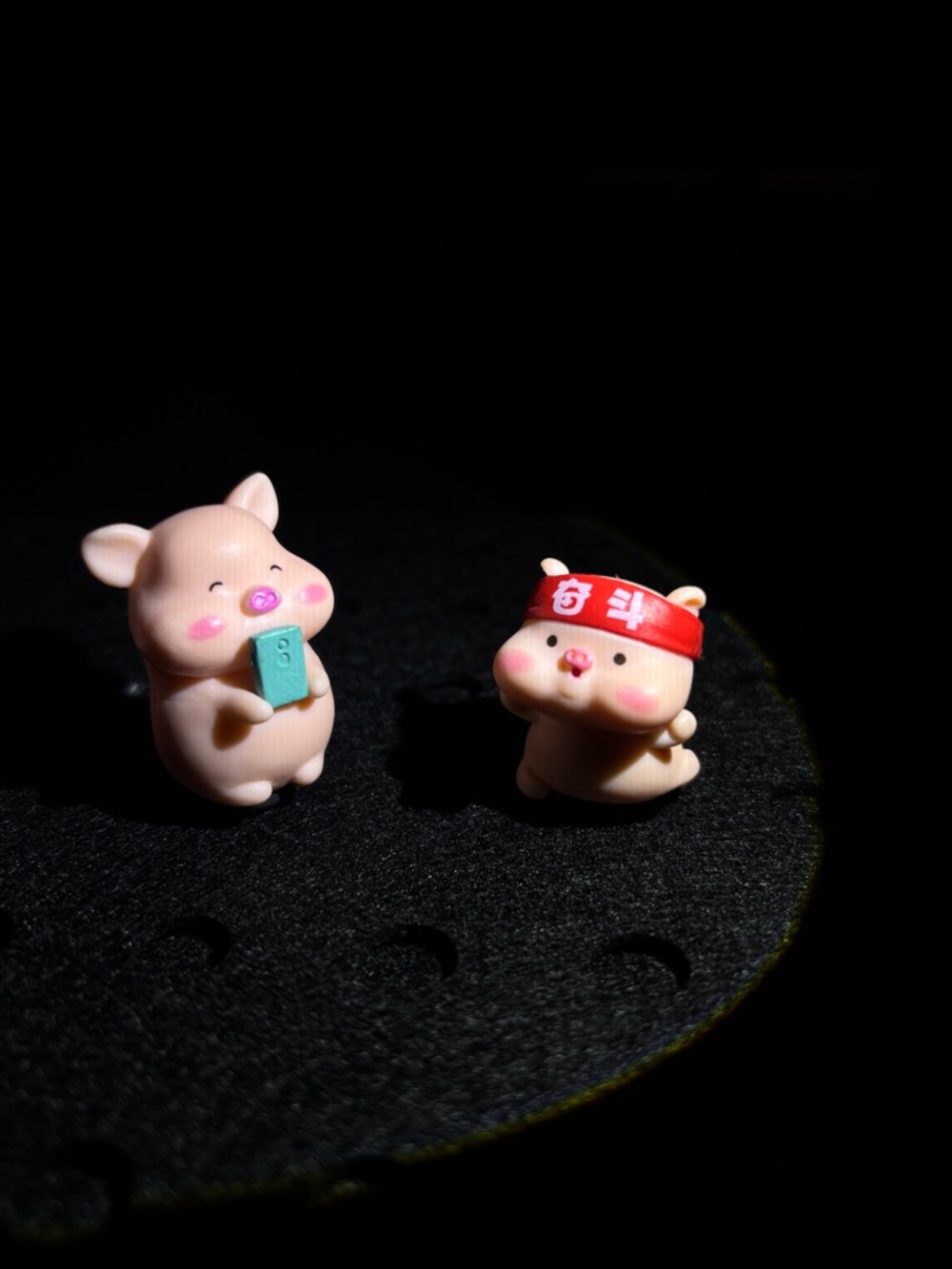 Piglet croc charm Set - Picture 4 of 7